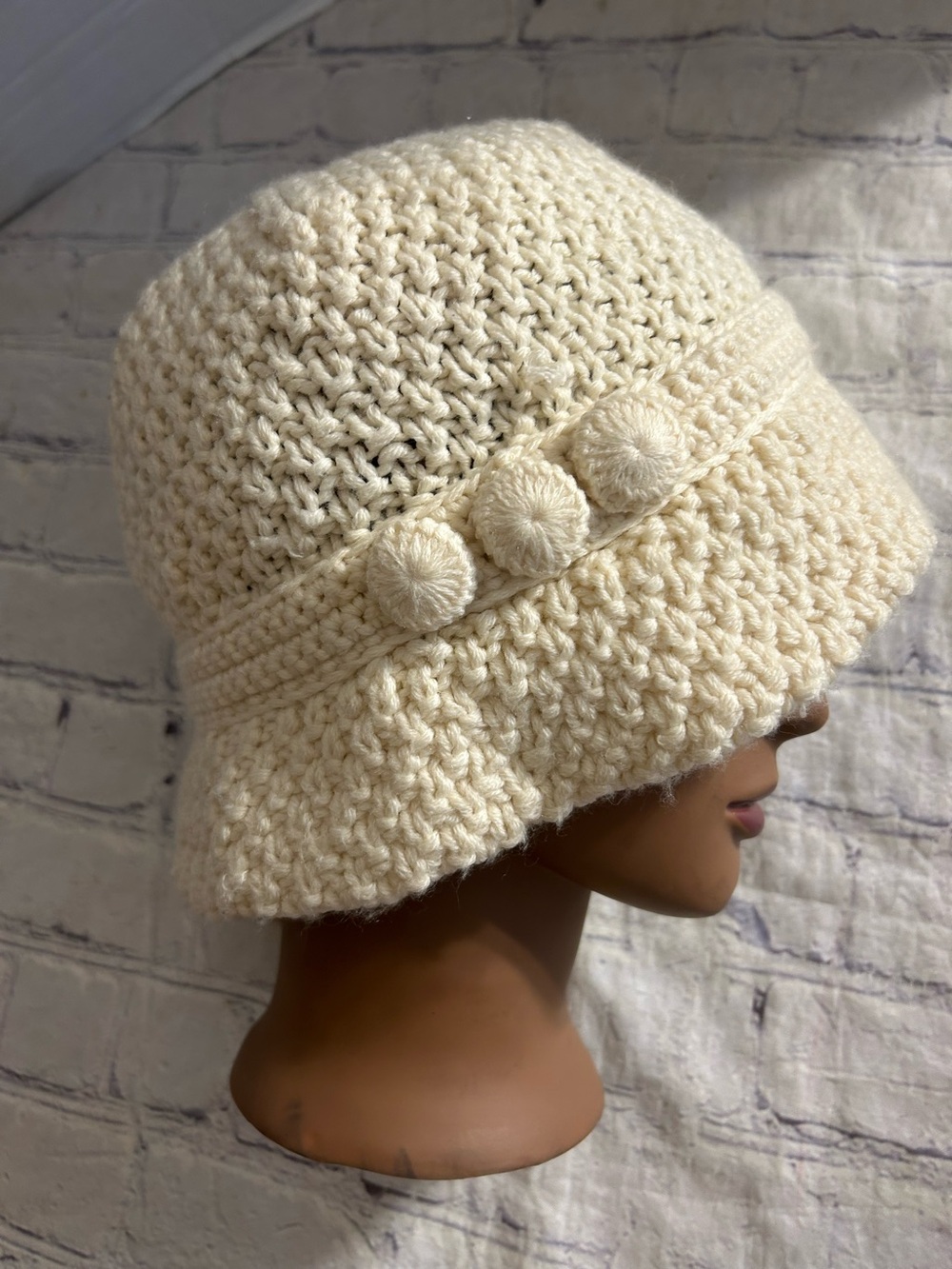 TALBOTS WOOL & ACRYLIC CROCHETED CLOCHE KNIT BOHEMIAN CREAM HAT